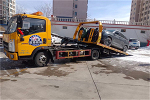东阳救援拖车费用怎么算